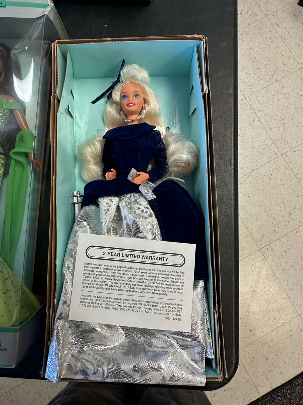 Winter Velvet Barbie Doll Vintage 1995 Avon Exclusive Special Frist Edition